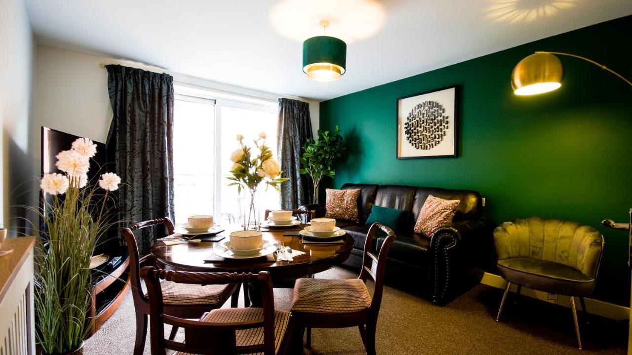 High Street - 2Bd Apt - King Beds - Parking - Wise Stays 南安普敦 外观 照片